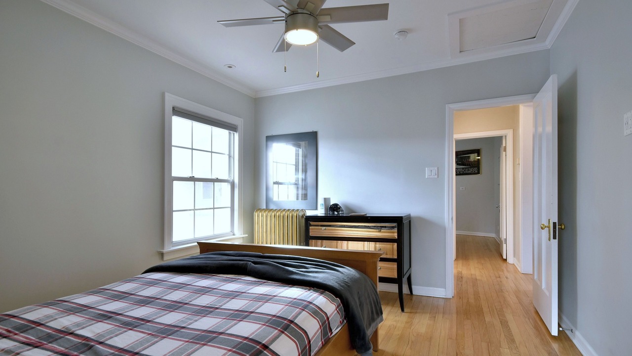 Photo of Bedroom in Oak Park