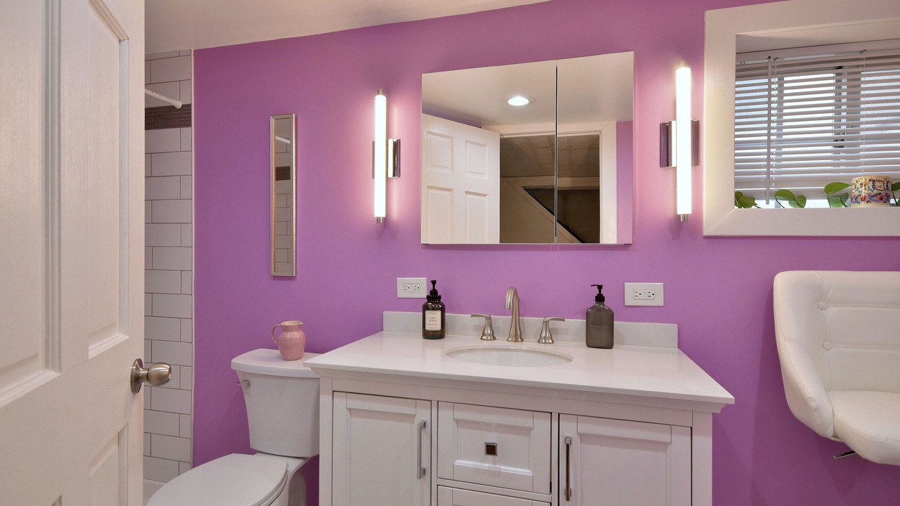 Photo of Bathroom in Oak Park
