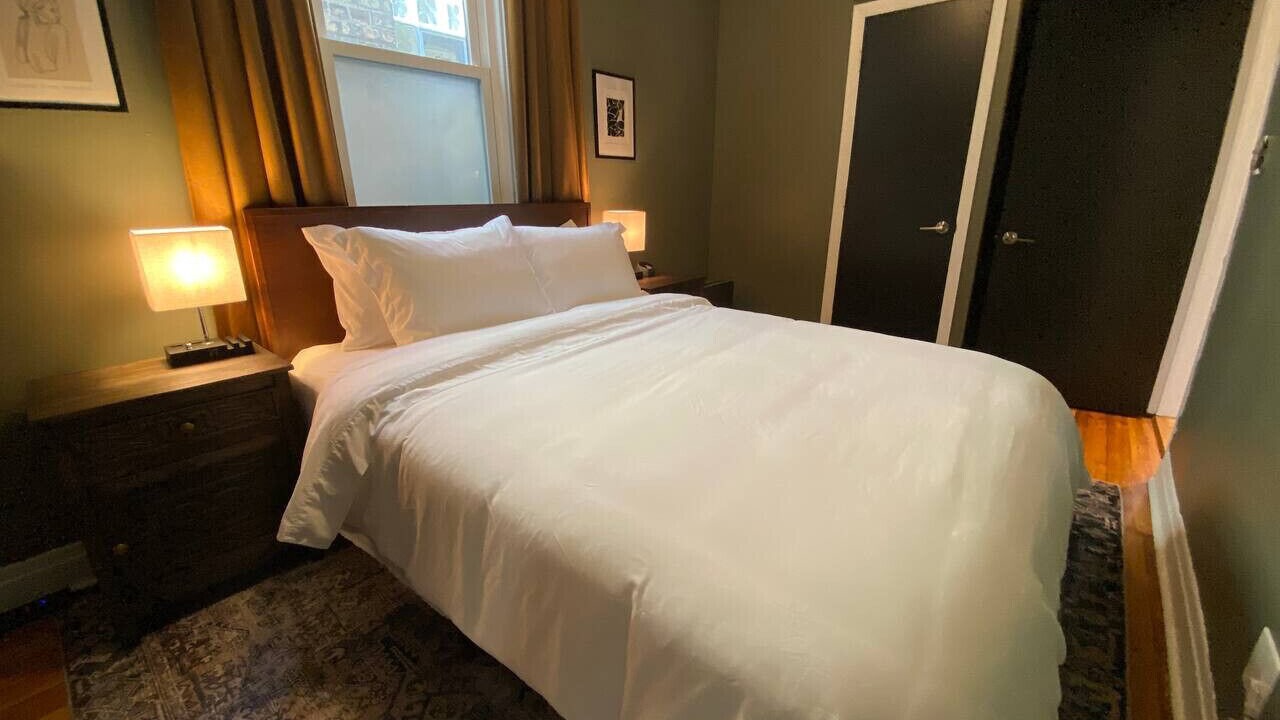 Photo of Bedroom in Ravenswood