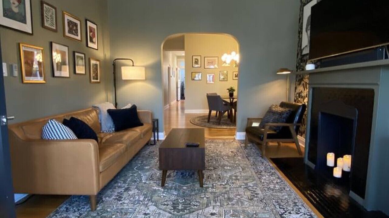 Photo of Livingroom in Ravenswood