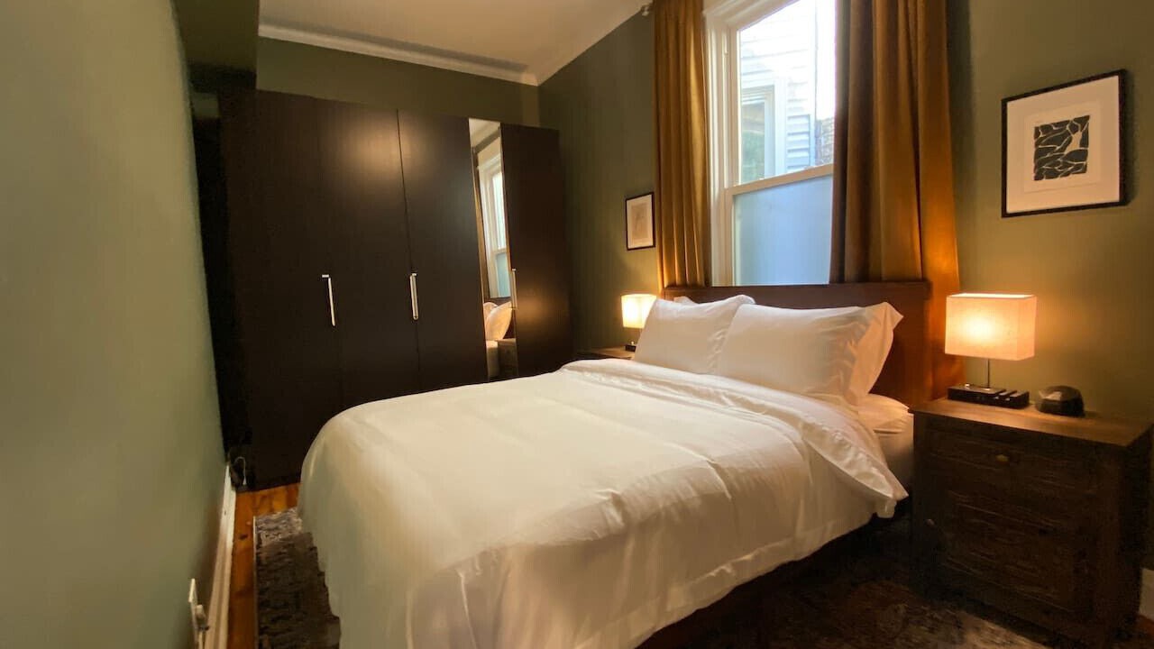 Photo of Bedroom in Ravenswood