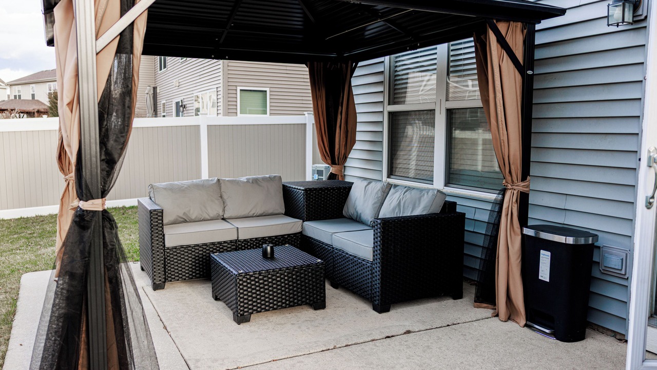 Photo of Patio Balcony in Joliet