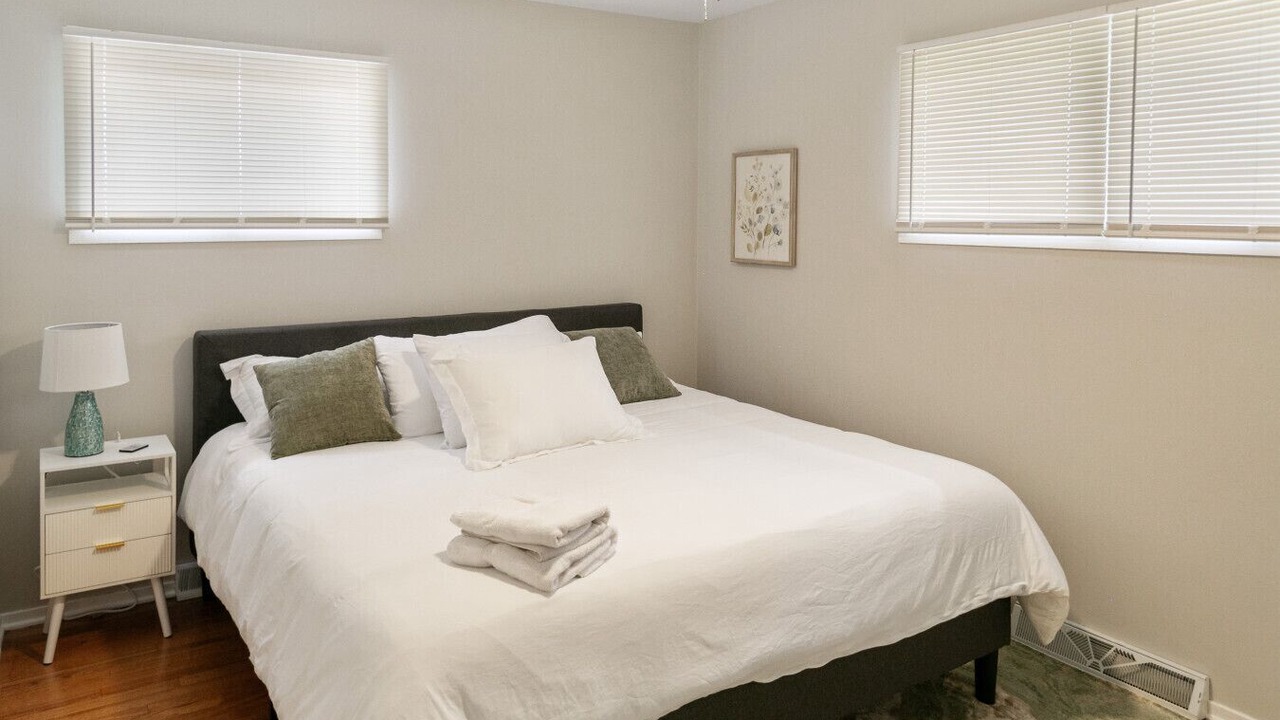 Photo of Bedroom in Libertyville