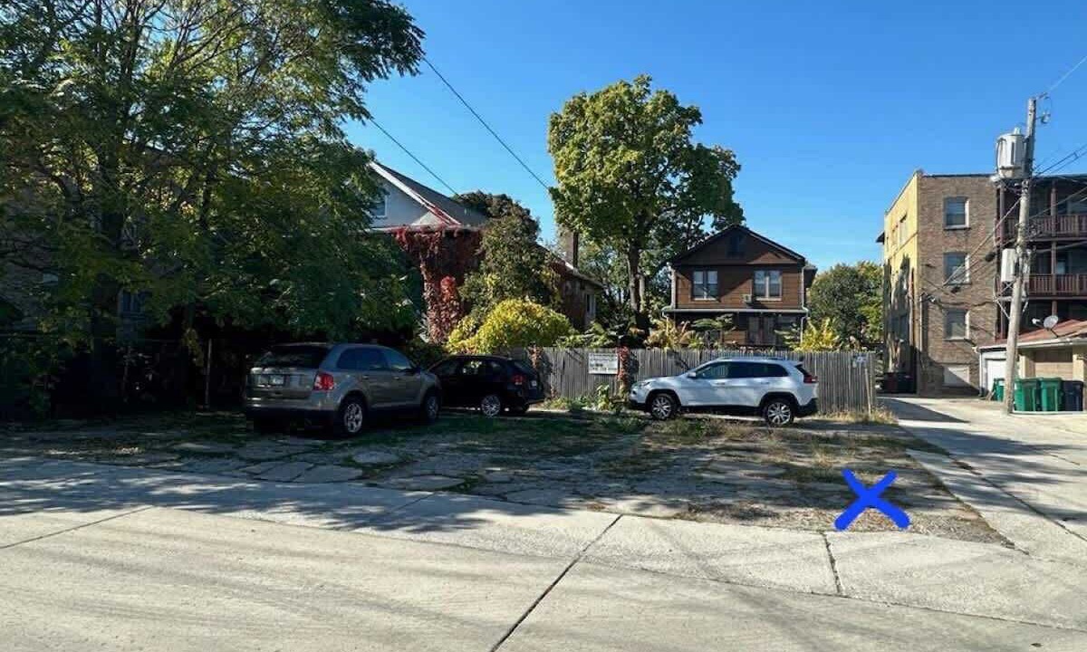 Photo of Others in Oak Park