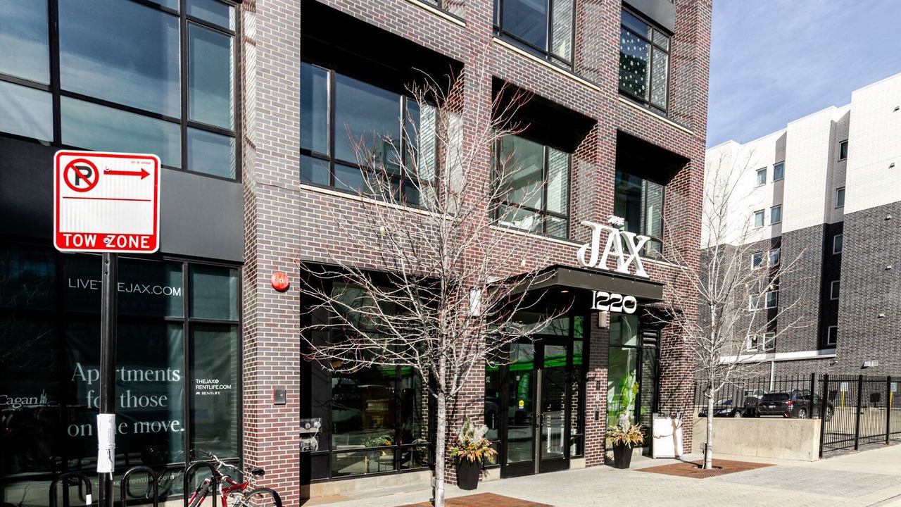 Photo of Outdoor in Near West Side