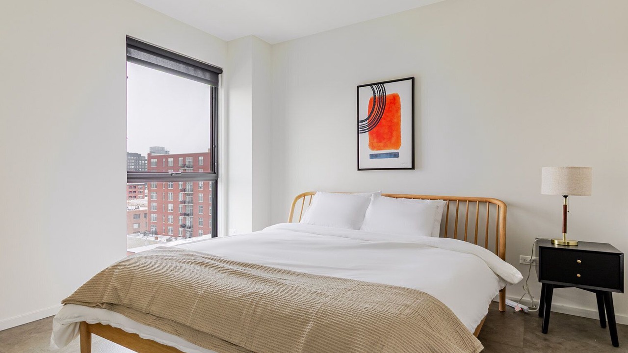 Photo of Bedroom in Near West Side