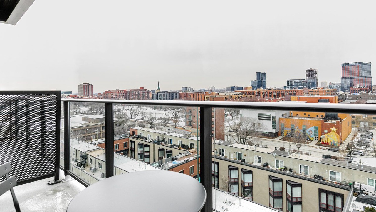 Photo of Outdoor in Near West Side