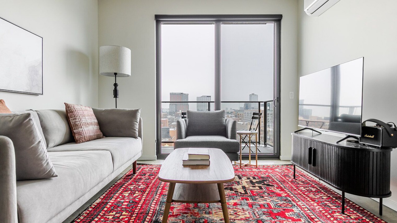Photo of Livingroom in Near West Side
