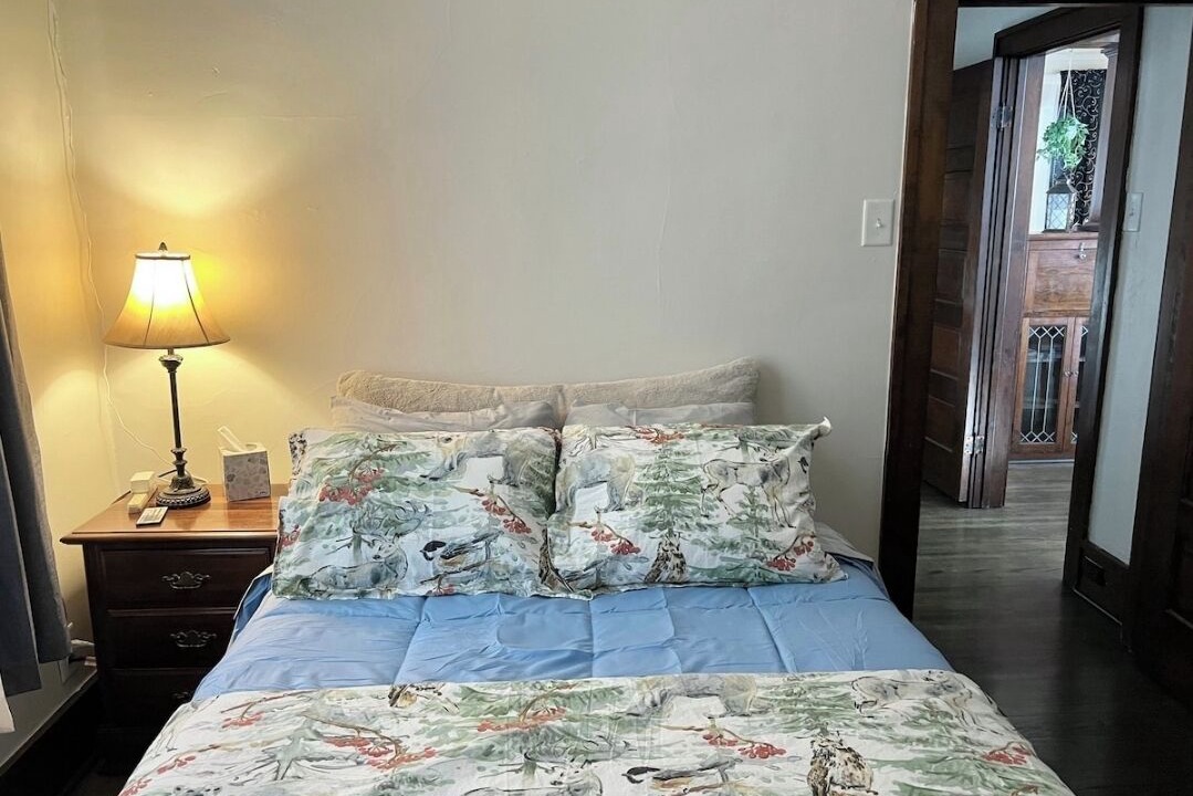 Photo of Bedroom in La Salle