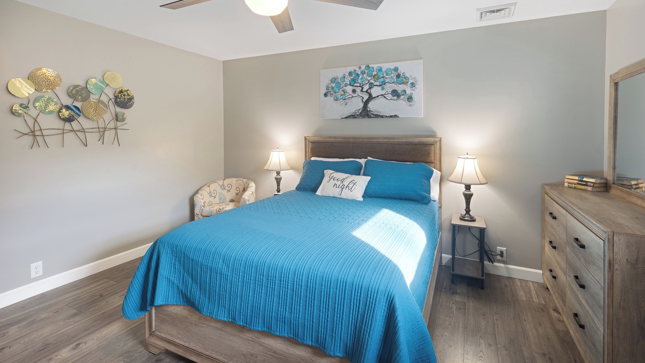 Photo of Bedroom in Rochelle