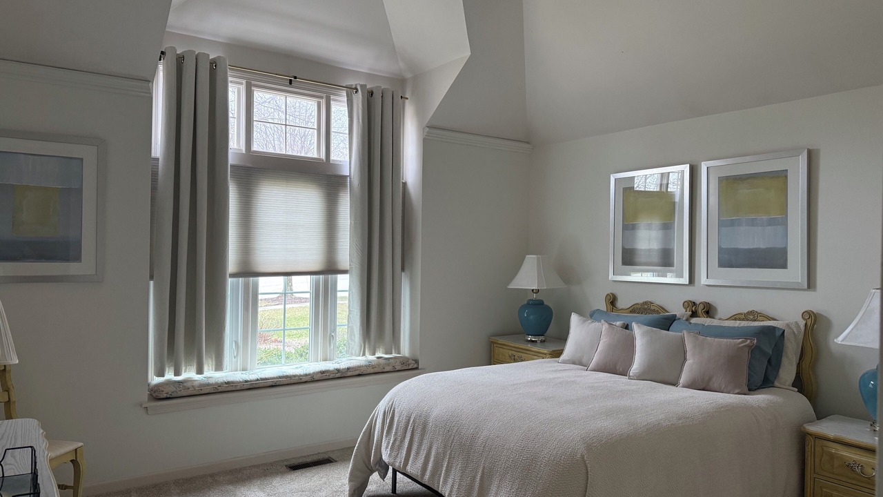 Photo of Bedroom in Fox Valley