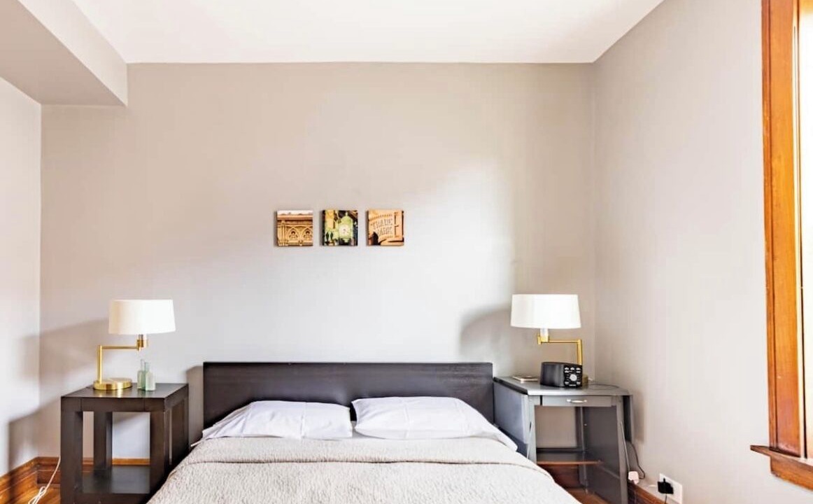 Photo of Bedroom in Little Village
