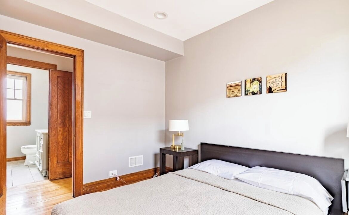 Photo of Bedroom in Little Village