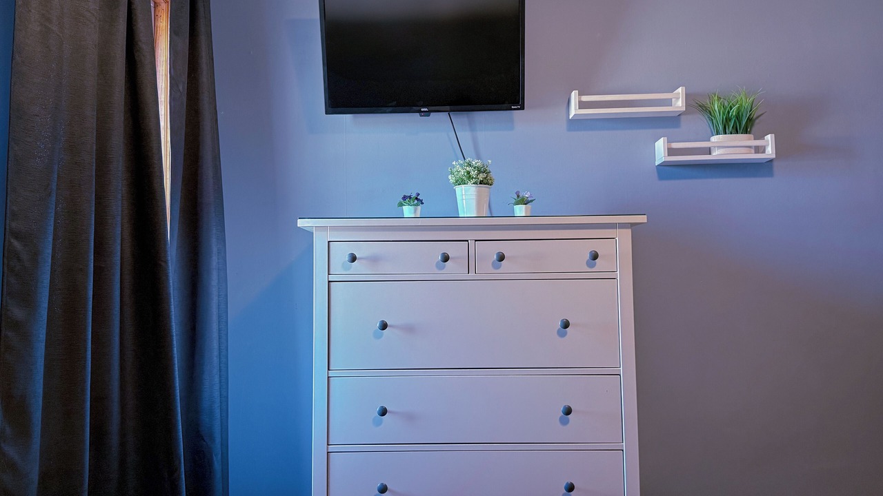 Photo of Bedroom in Burbank