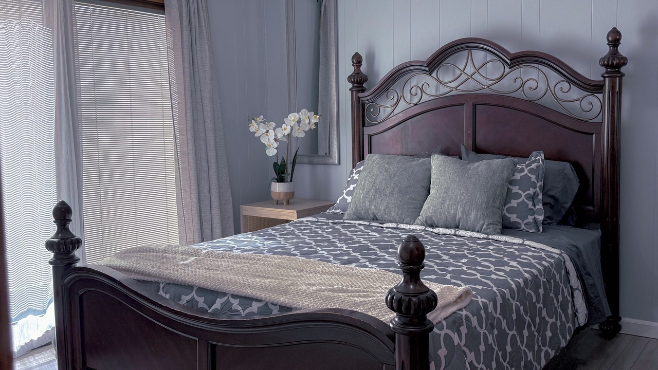 Photo of Bedroom in Burbank