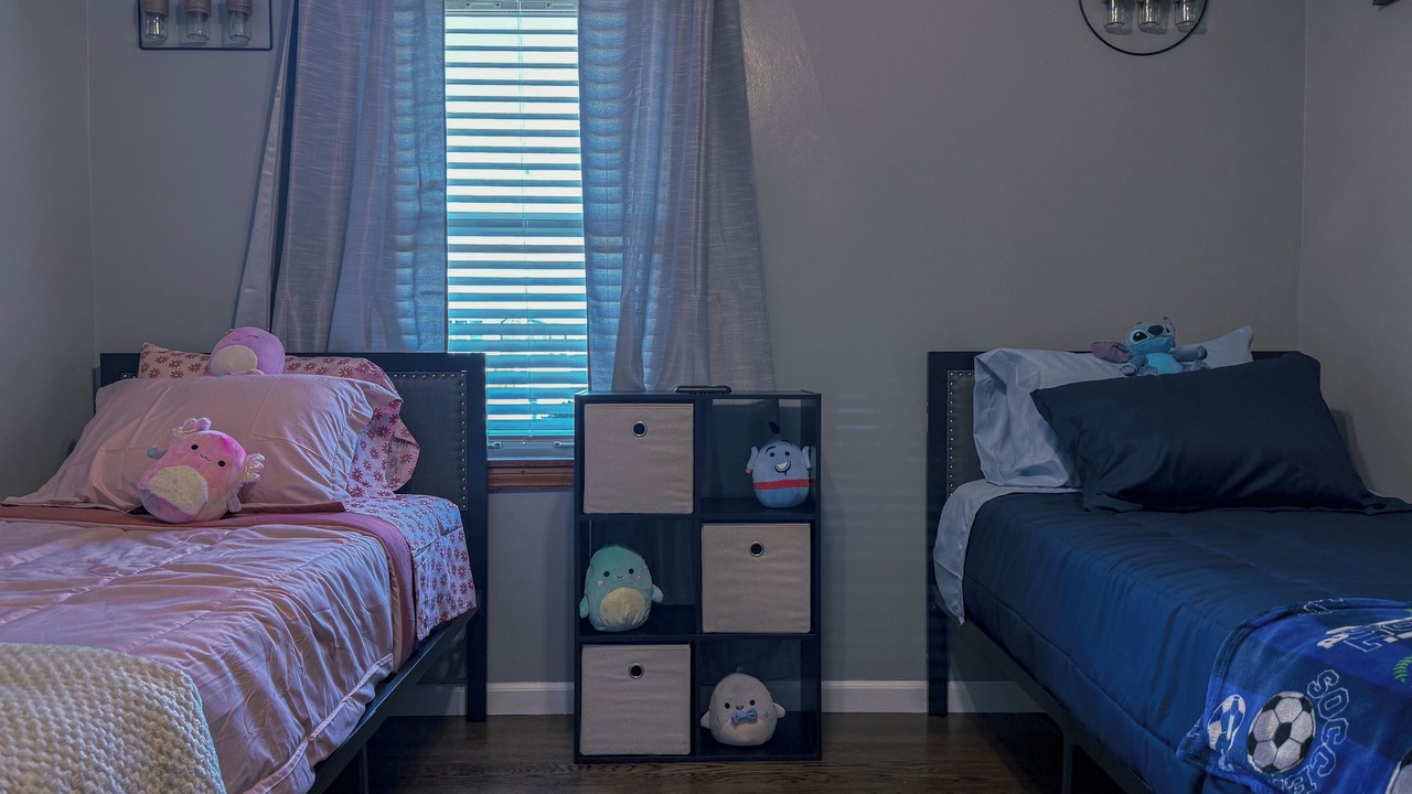 Photo of Bedroom in Burbank