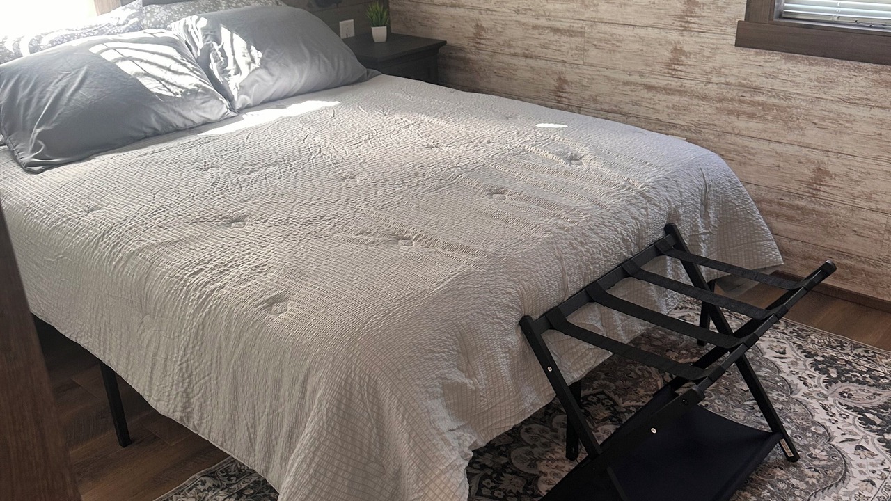 Photo of Bedroom in Hardin County