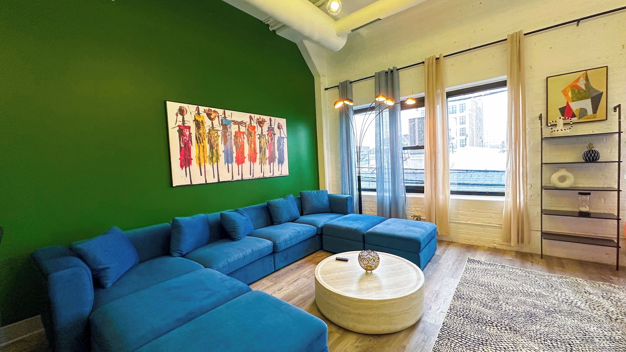 Photo of Livingroom in Near South Side