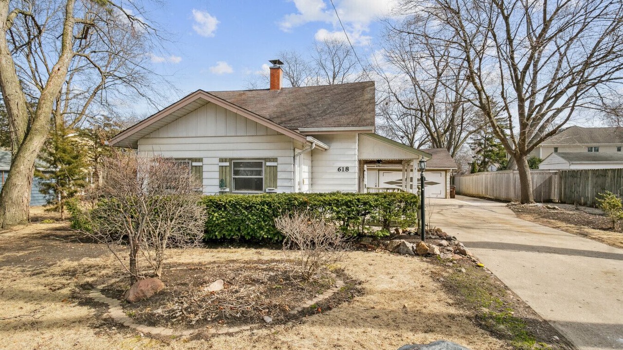 Photo of Outdoor in Russell