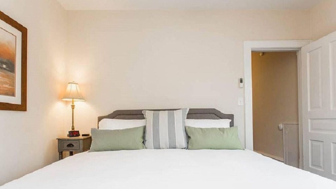 Photo of Bedroom in Libertyville