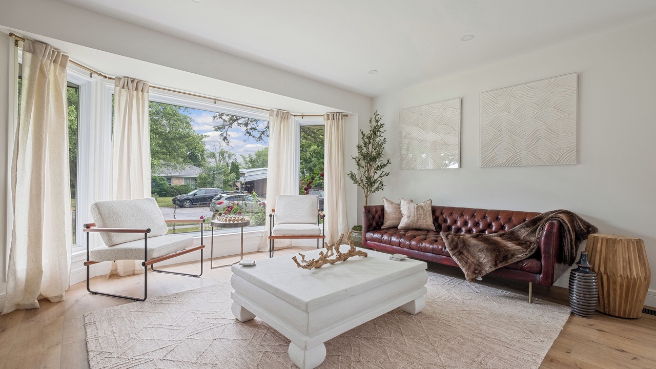 Photo of Livingroom in Skokie