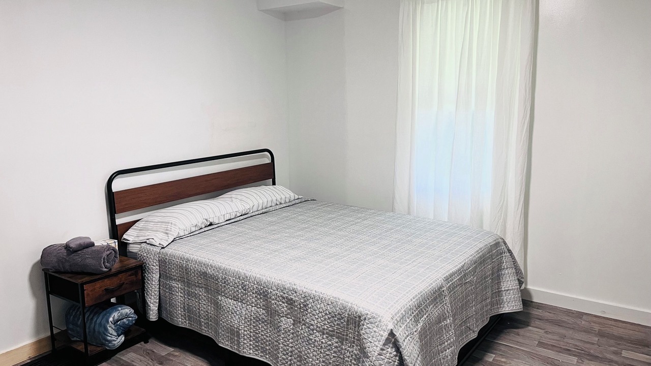 Photo of Bedroom in Champaign