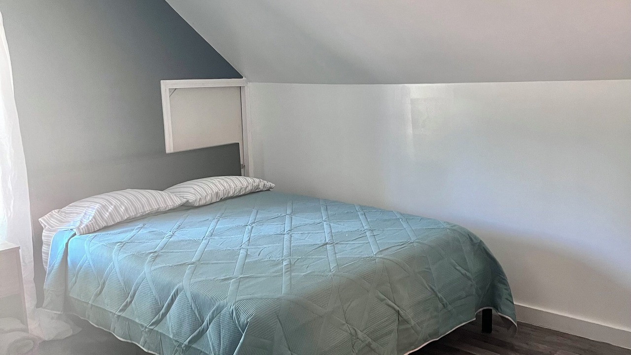 Photo of Bedroom in Champaign