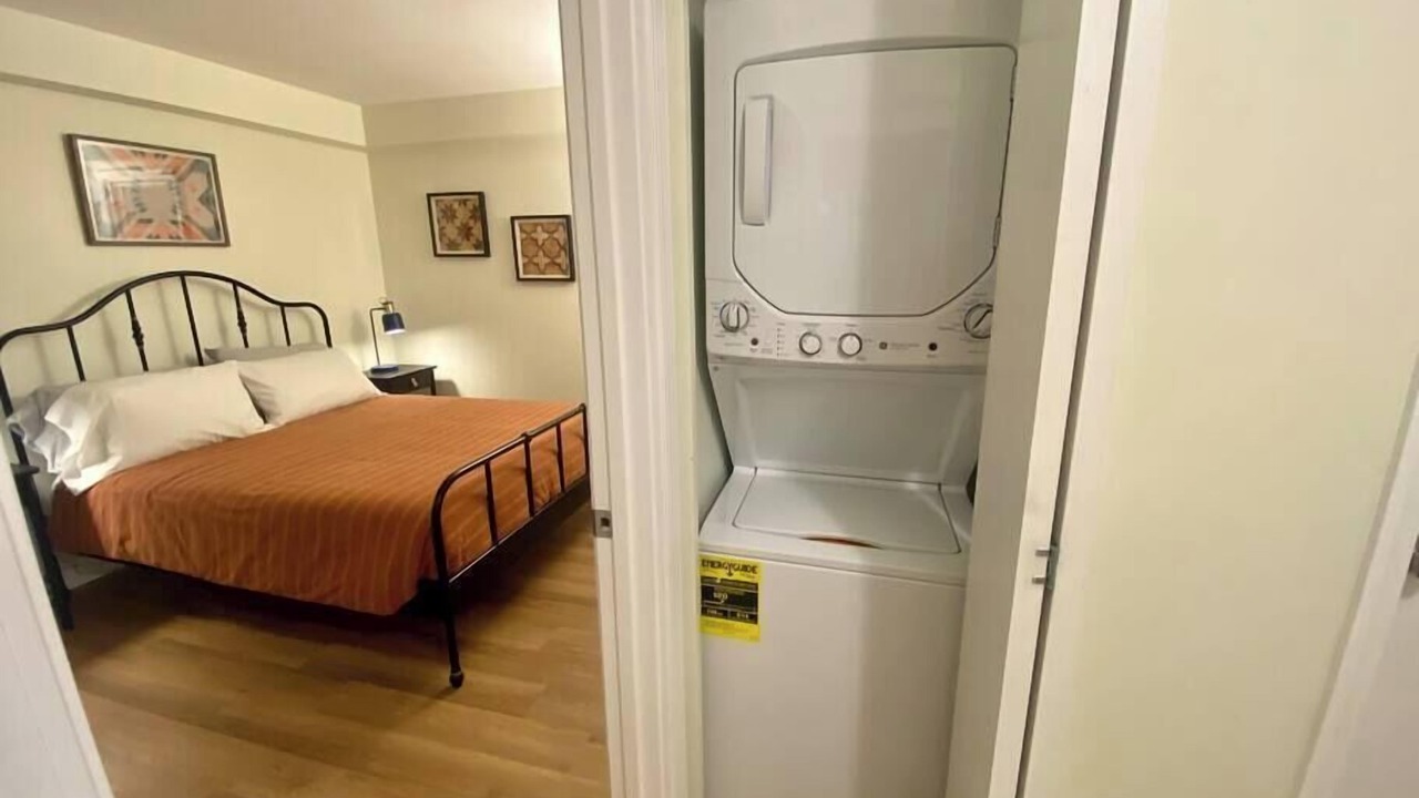 Photo of Bedroom in Oak Park