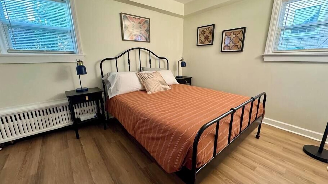 Photo of Bedroom in Oak Park
