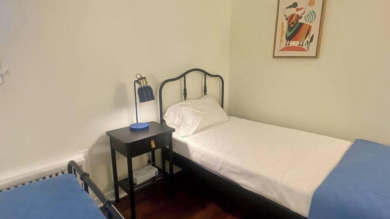 Photo of Bedroom in Oak Park