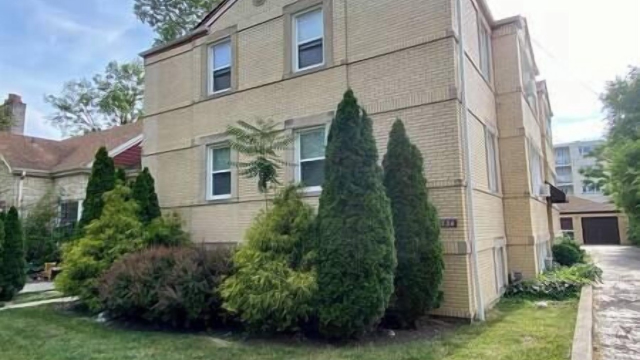 Photo of Outdoor in Oak Park