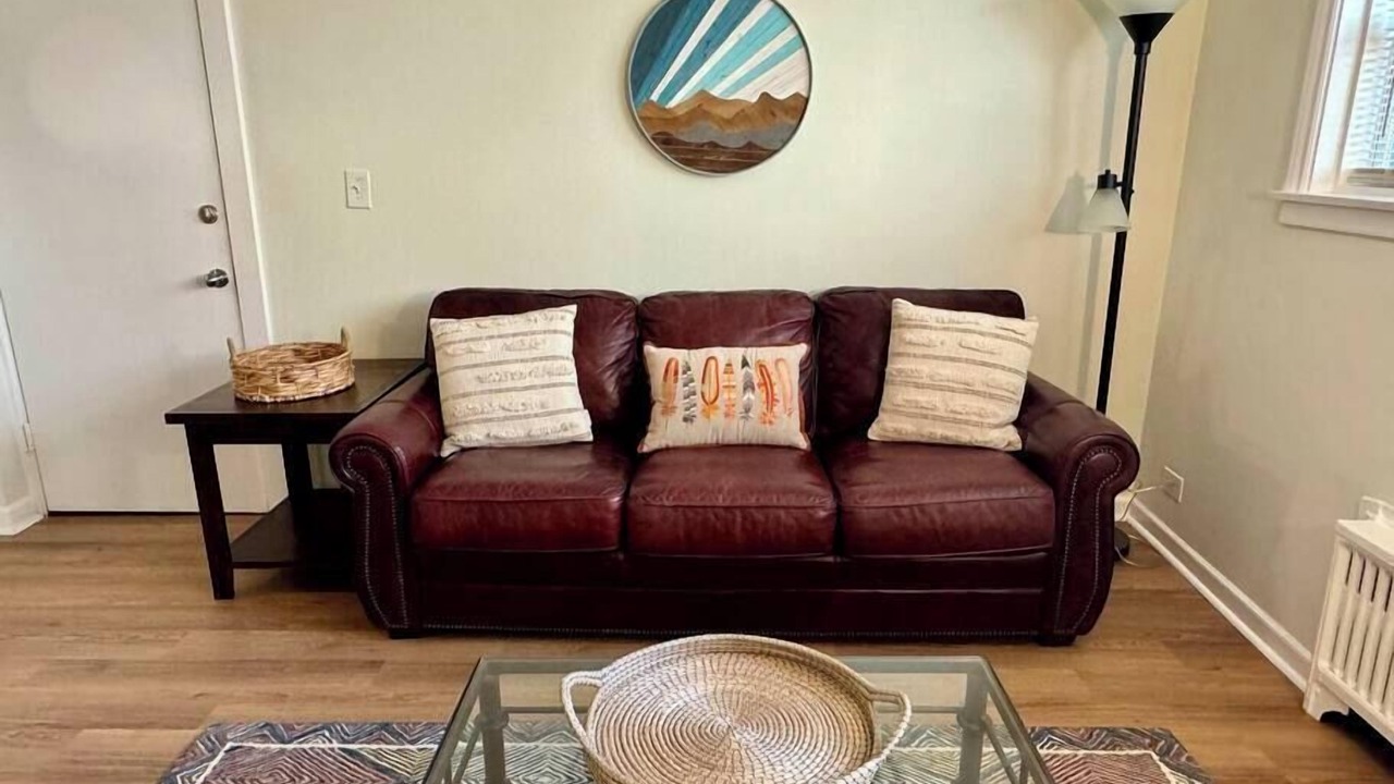 Photo of Livingroom in Oak Park