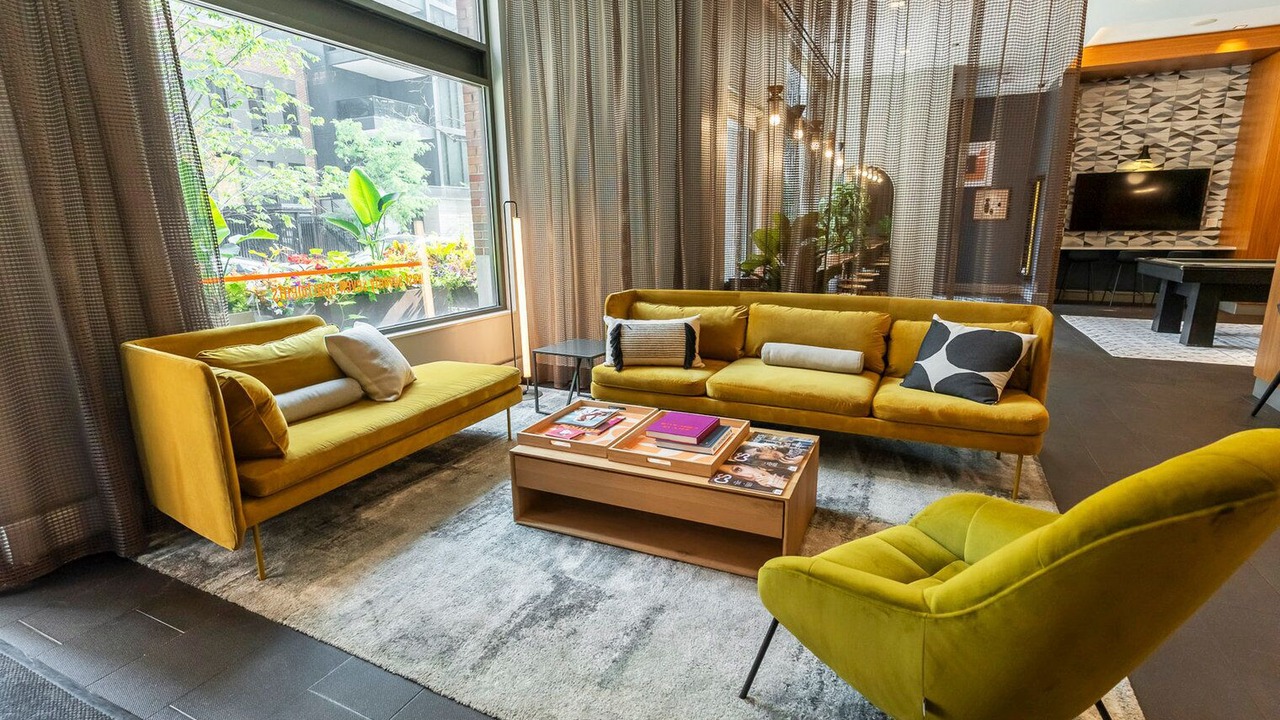 Photo of Livingroom in Rush and Division