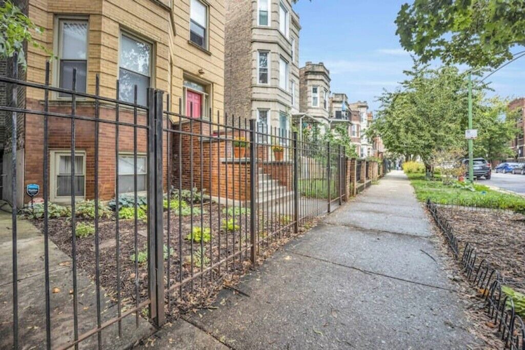 Photo of Outdoor in Logan Square