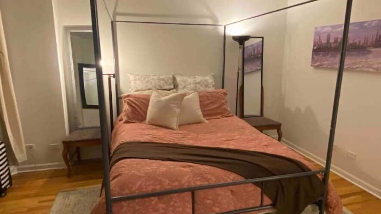 Photo of Bedroom in Logan Square