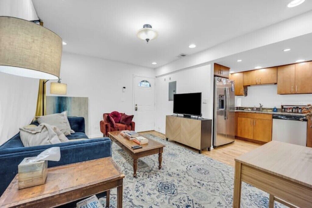 Photo of Livingroom in Logan Square