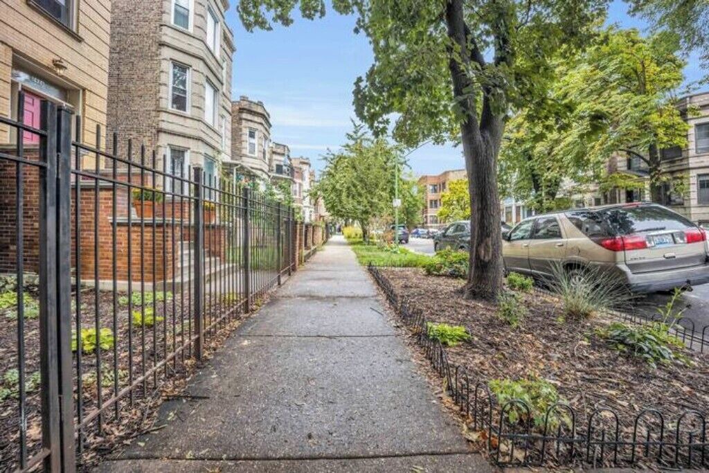 Photo of Outdoor in Logan Square