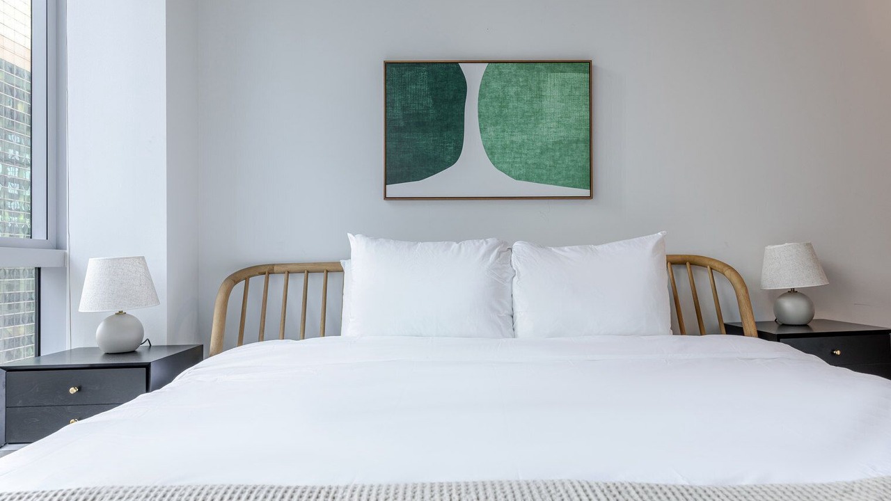 Photo of Bedroom in Downtown Chicago