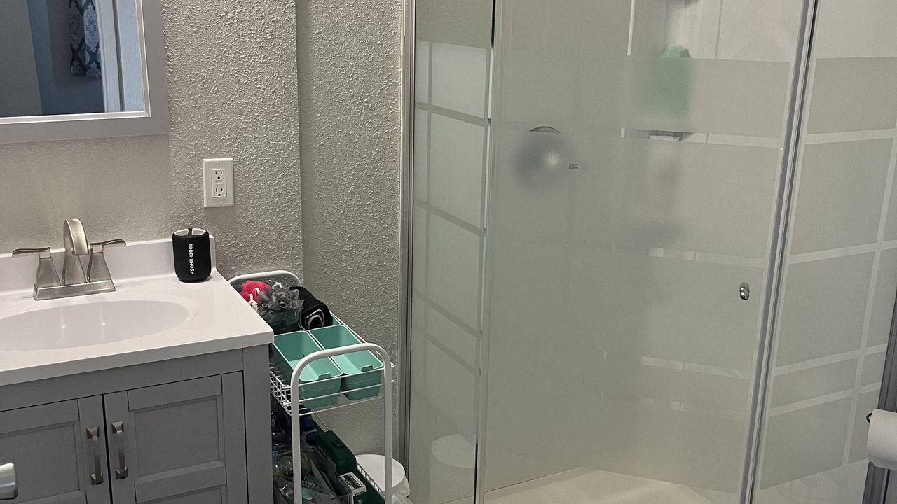 Photo of Bathroom in Galesburg