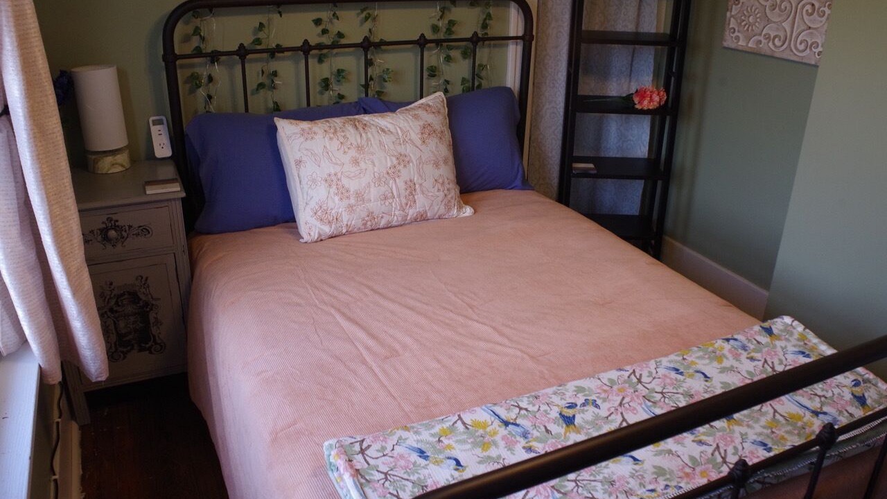 Photo of Bedroom in Galesburg