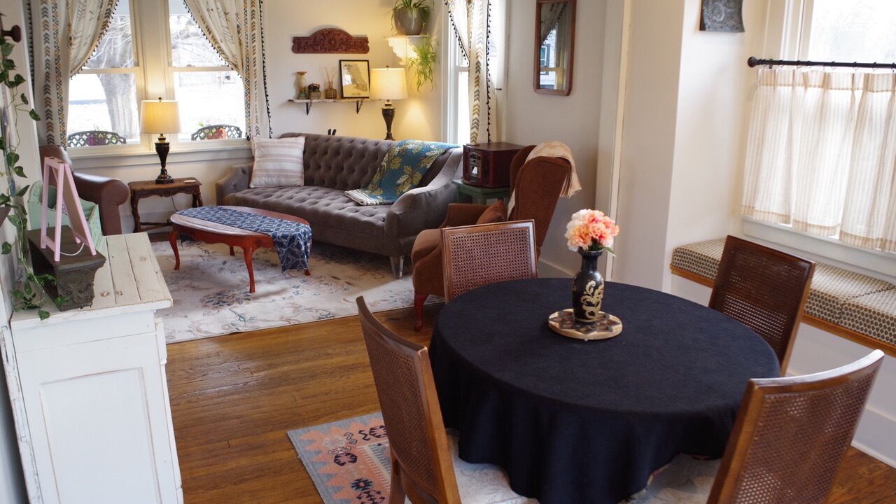 Photo of Livingroom in Galesburg
