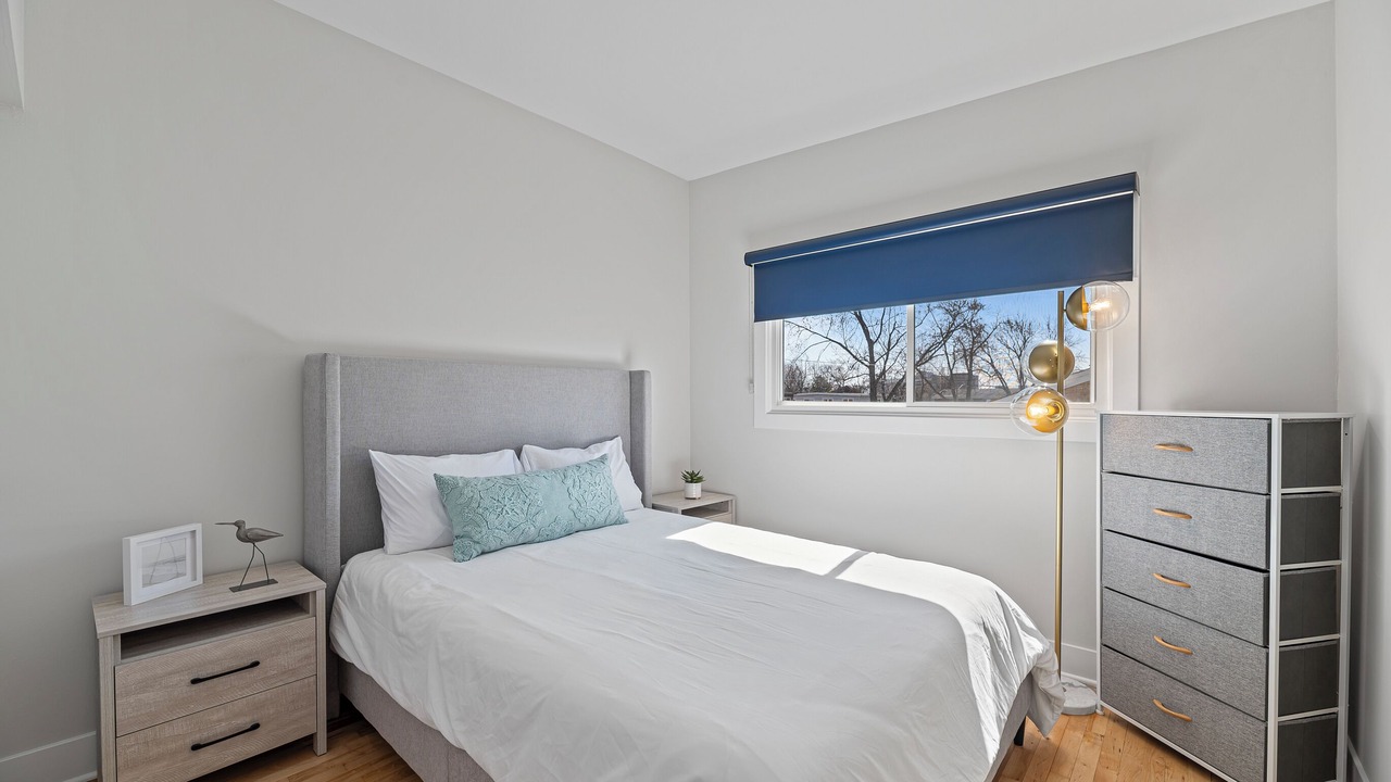 Photo of Bedroom in Des Plaines