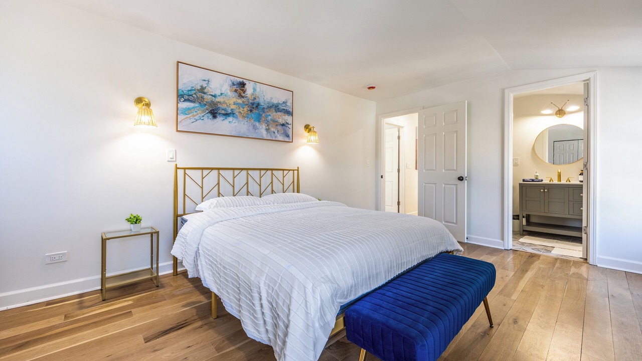 Photo of Bedroom in Highland Park