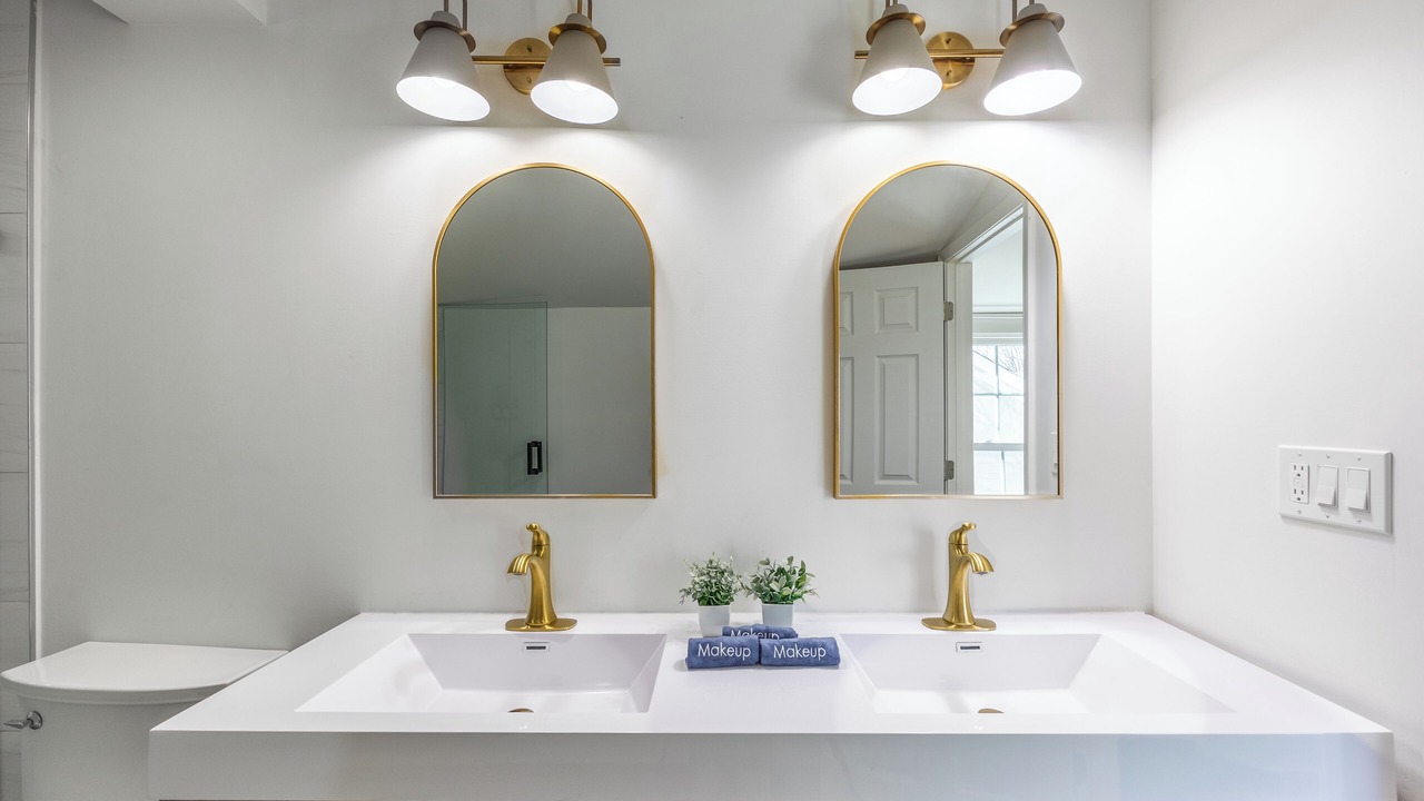 Photo of Bathroom in Highland Park