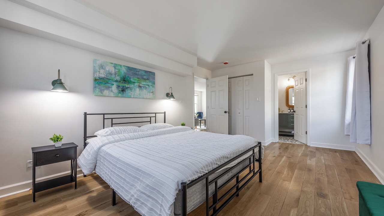 Photo of Bedroom in Highland Park