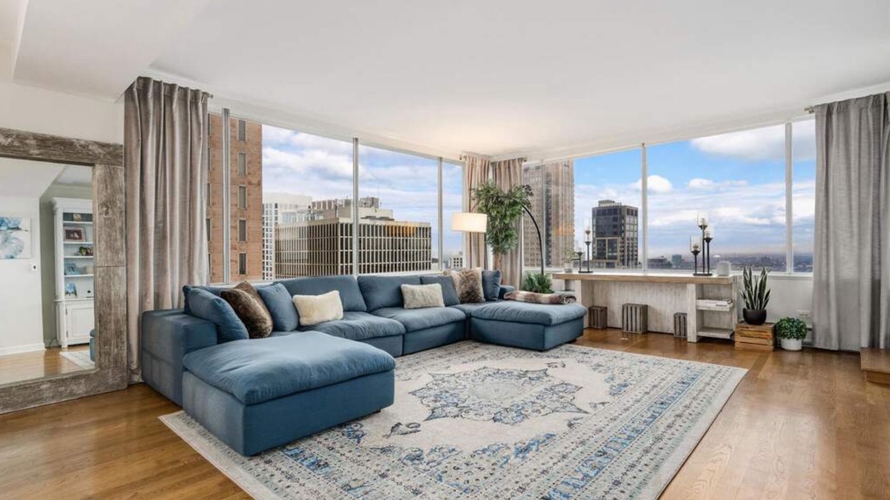 Photo of Livingroom in The Loop