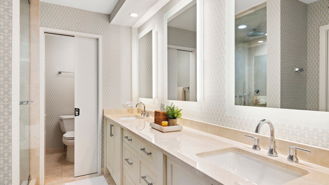 Photo of Bathroom in The Loop