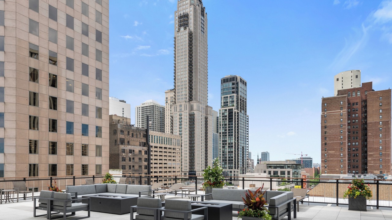 Photo of Patio Balcony in The Loop