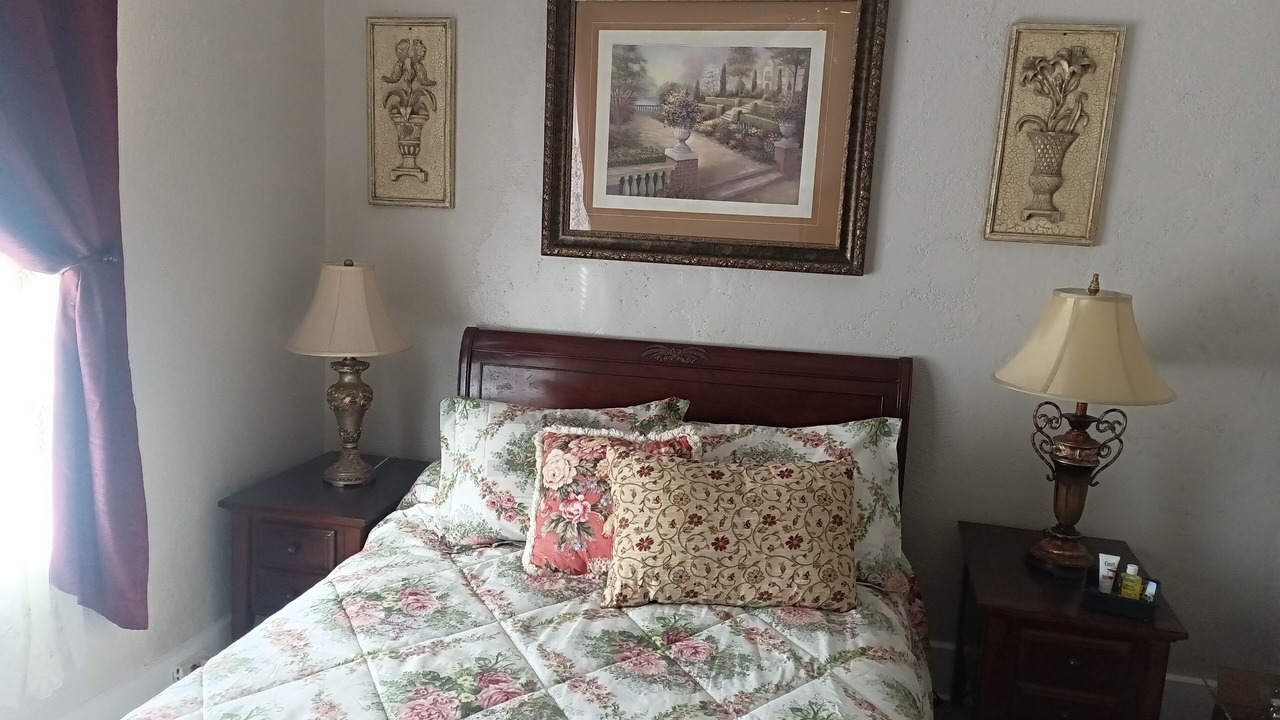 Photo of Bedroom in Quincy