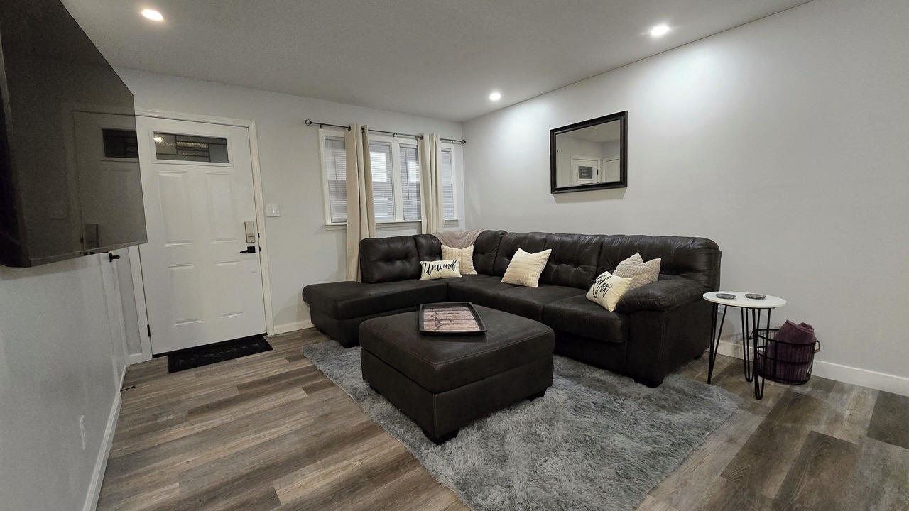 Photo of Livingroom in Danville